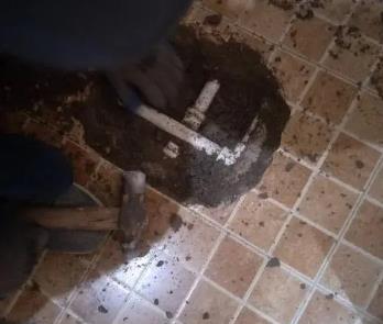 平桂卫生间漏水维修公司为您分享下卫生间渗水如何处理及注意事项